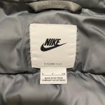 Beige Nike puffer jacket - Image 4