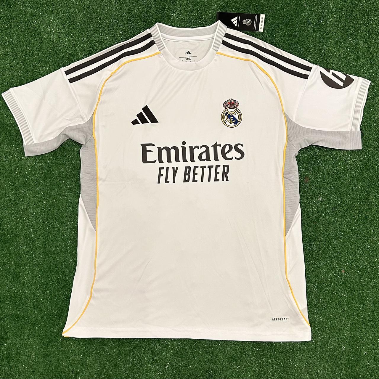 Real Madrid Home Jersey Real Madrid Home Jersey 25/26 - Image 1