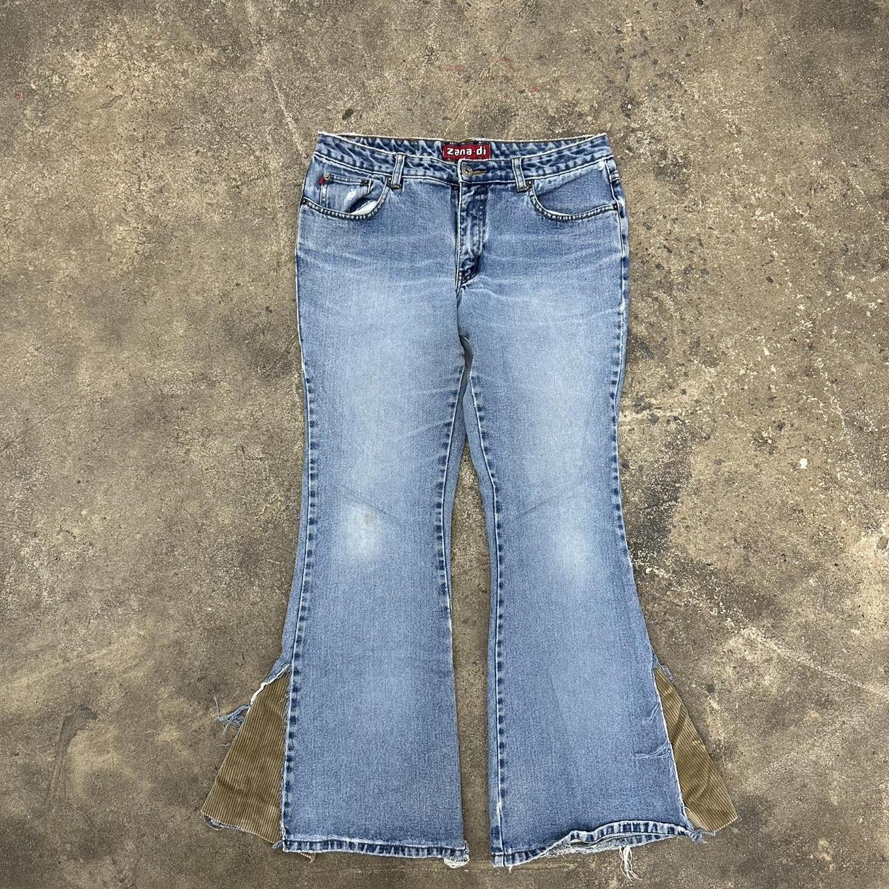Women's Blue Jeans Women's Blue Jeans - Image 1