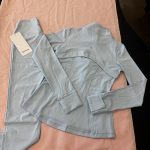 Lululemon Women's Light Blue Set - Image 3