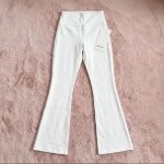 Lululemon Women's White Set - Image 2