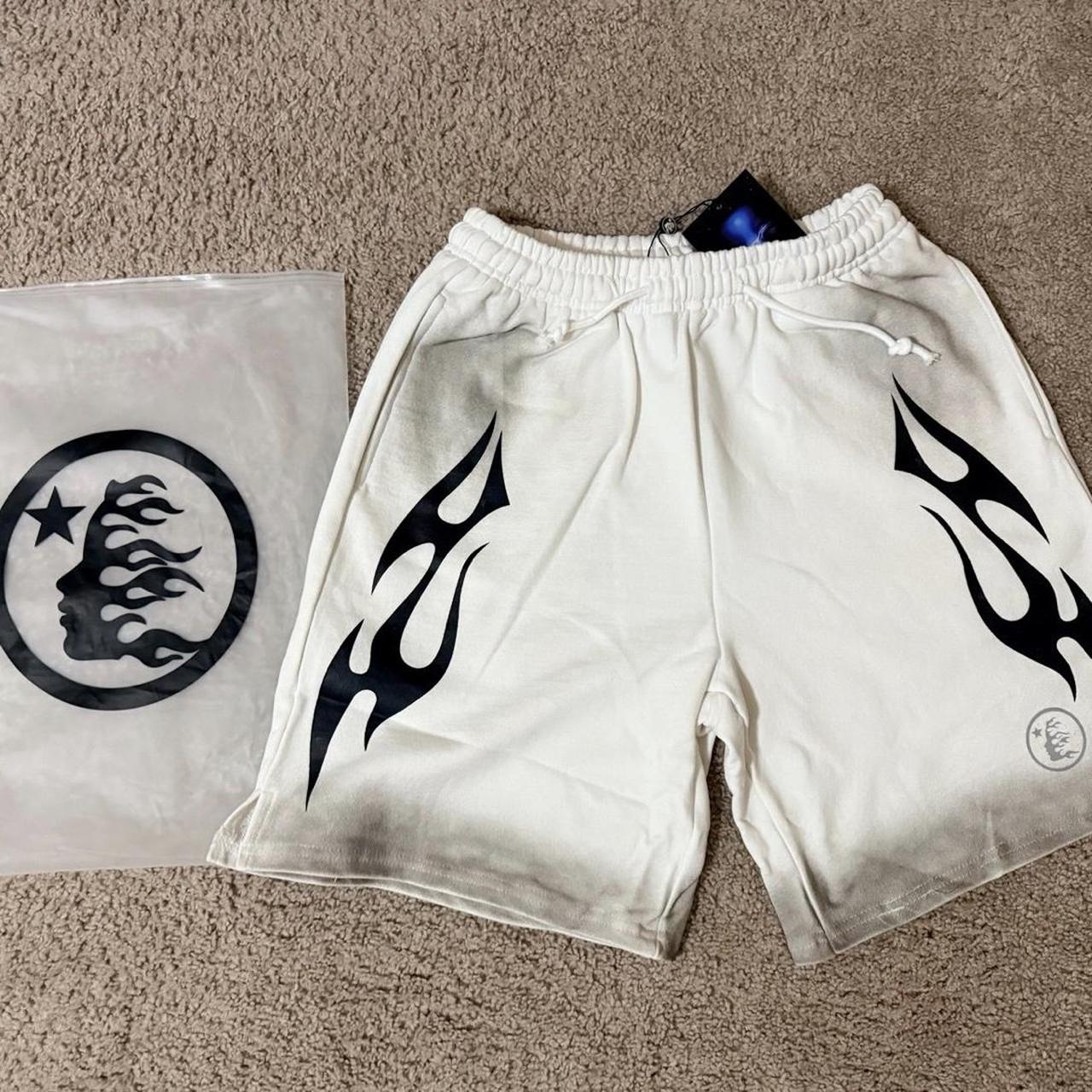 P0 - 2026-06-23T140138.968 Hellstar Men's White and Cream Shorts - Image 1