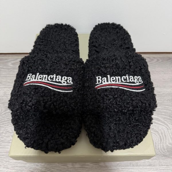Balenciaga Men's Black Slides